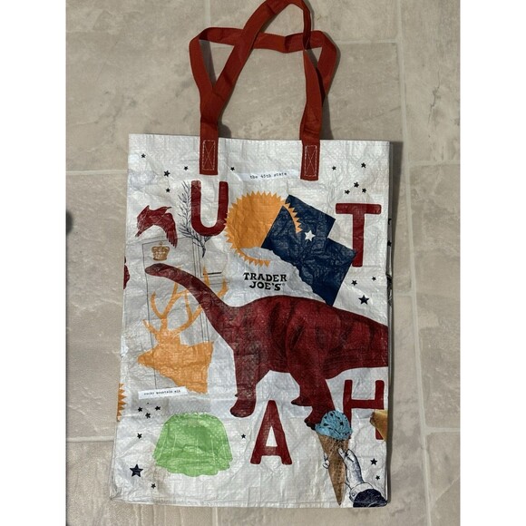 Trader Joes Utah Dinosaur National Park Reusable Grocery Shopping Bag - Picture 1 of 2